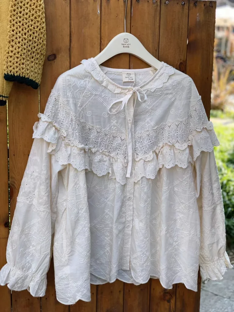 Classic style cottagecore lace blouse